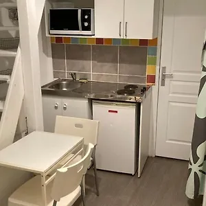 https://appartement-t1-avignon-centre.aixenprovencehotels.org